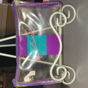 Vintage Gloria Vanderbilt cosmetic case